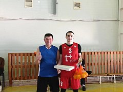 Новогодний баскетбольный турнир прошел в Краснопартизанском районе