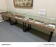 Музей школы села Сулак получил новые демонстрационные витрины