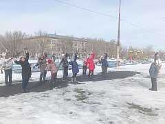 "Серебряные" волонтеры посвятили спортивное мероприятие Крымской весне