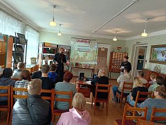 Обучающиеся Краснопартизанского политехнического лицея встретились с настоятелем храма