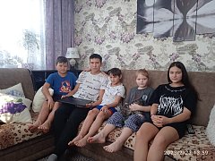 Главное - чтобы был мир на земле и хлеб на столе! А дети – это радость!