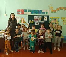 Малышам "Родничка" рассказали о празднике Жаворонков