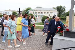 В Районном ДК прошел праздник ко Дню Государственного флага
