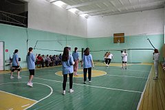 В лицее состоялись соревнования, которые посвятили предстоящим праздникам