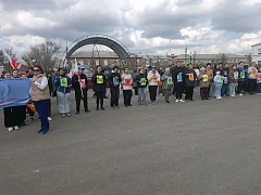 Жители  поселка Горный сделали 10 тысяч шагов к здоровью 