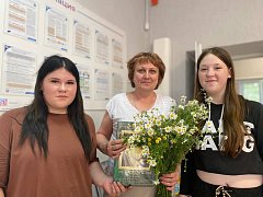 Семьи района в преддверии Дня семьи, любви и верности получили подарки от волонтерской группы «За наших!»