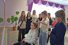 Проведен мастер-класс по парикмахерскому искусству