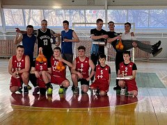 Новогодний баскетбольный турнир прошел в Краснопартизанском районе