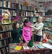 В Беленской библиотеке детям рассказали, как проходит празднование Нового года в других странах