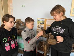 Юные краеведы познают историю малой родины