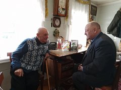 Глава района посетил ветеранов Великой Отечественной войны в преддверии Старого Нового года
