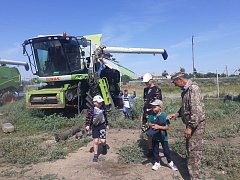 Ребята побывали в гостях у механизаторов