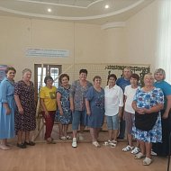 Краснопартизанские мастерицы организовали мастер-класс по изготовлению масксетей и чебурашек-талисманов