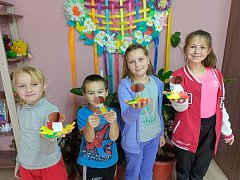Природные материалы - отличный способ сделать красивую поделку