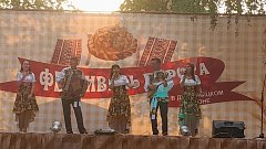 Краснопартизанский район - участник VI районного Фестиваля пирога в Духовницком районе 