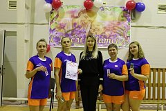 "Веселые старты" для мамочек и в честь мамочек