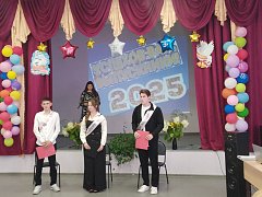 В селе Сулак выпускникам вручены аттестаты