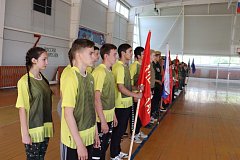 В дружбе народов - сила России. Юные патриоты приняли участие в "Зарнице"