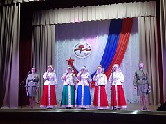Гвоздика красная — милее сердцу нет