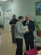 Благодарственные письма ученикам  - за успехи в учебе  и победы в соревнованиях