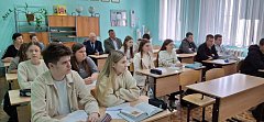 Состоялась встреча главы района с выпускниками школ