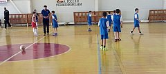 В ФОК "Степняк" п.Горный состоялись соревнования по футболу среди мальчиков