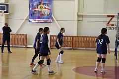 Девчонки посоревновались в силе и ловкости