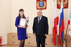 Лучшие работники местного самоуправления награждены грамотами