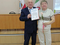 Участнице женского движения вручено Благодарственное письмо  за помощь участникам СВО
