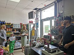 Участницы местного женского движения провели акцию по популяризации русской классической литературы