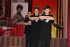В Доме культуры п. Горный состоялся районный конкурс театрализованных постановок ко Дню Победы