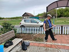 Жители села Беленка сохраняют  чистоту  на территории у Сквера Победы