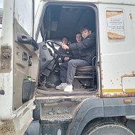 Учащиеся школы с.Сулак побывали в КФХ и познакомились с работой  механизатора