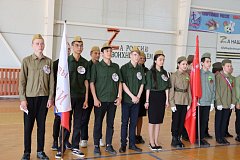 В дружбе народов - сила России. Юные патриоты приняли участие в "Зарнице"