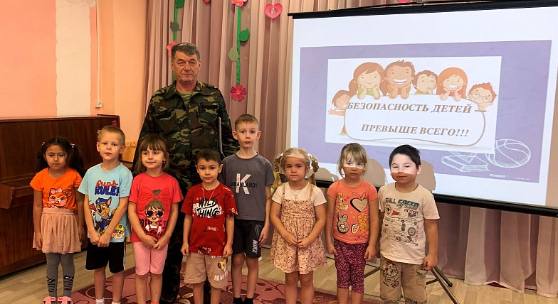 Пусть будет безопасным наш добрый  Новый год