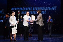 Культорганизатор Районного дома культуры п.Горный награжден Благодарностью министра культуры