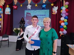 В селе Сулак выпускникам вручены аттестаты