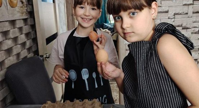 Неравнодушные волонтеры группы «За наших Краснопартизанский район» совершили очередную поездку к эшелону с ранеными