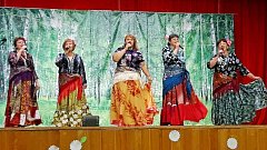 Я здесь живу и край мне этот дорог