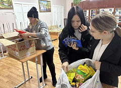 Учащиеся школы поселка Петровский приняли участие в акции «Письмо и посылка солдату»