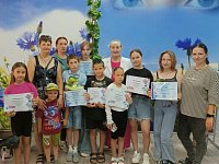 За победы в конкурсах - награды