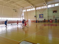 В ФОК "Степняк" п.Горный состоялись соревнования по футболу среди мальчиков