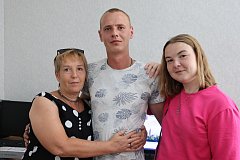 "Ваши письма придают нам сил"