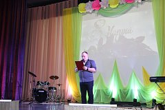 В РДК прошёл концерт в честь женщин Краснопартизанского района